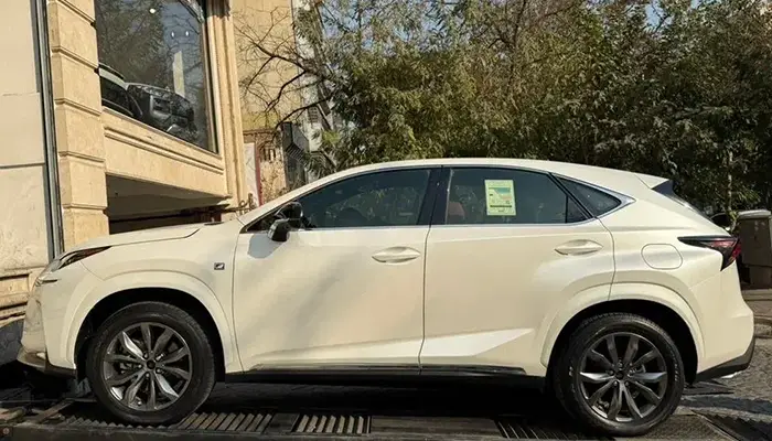 لکسوس NX200 مدل ۲۰۱۷-۳
