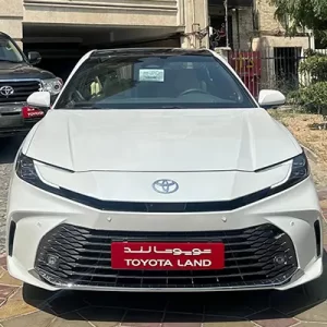 تویوتا کمری ۲۰۲۶ لومیر-۲-۱